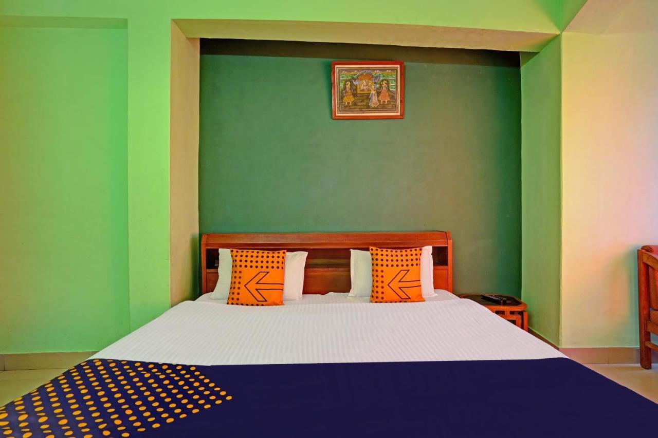 موسوري Spot On 79984 Hotel Castle View المظهر الخارجي الصورة